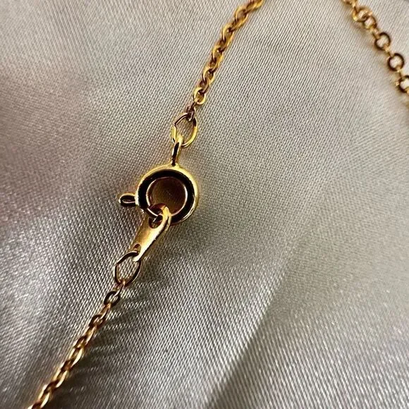 Faux Pearl rhinestone pendant necklace - Picture 6 of 10